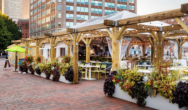 Exterior of The Reef Bar at the New England Aquarium